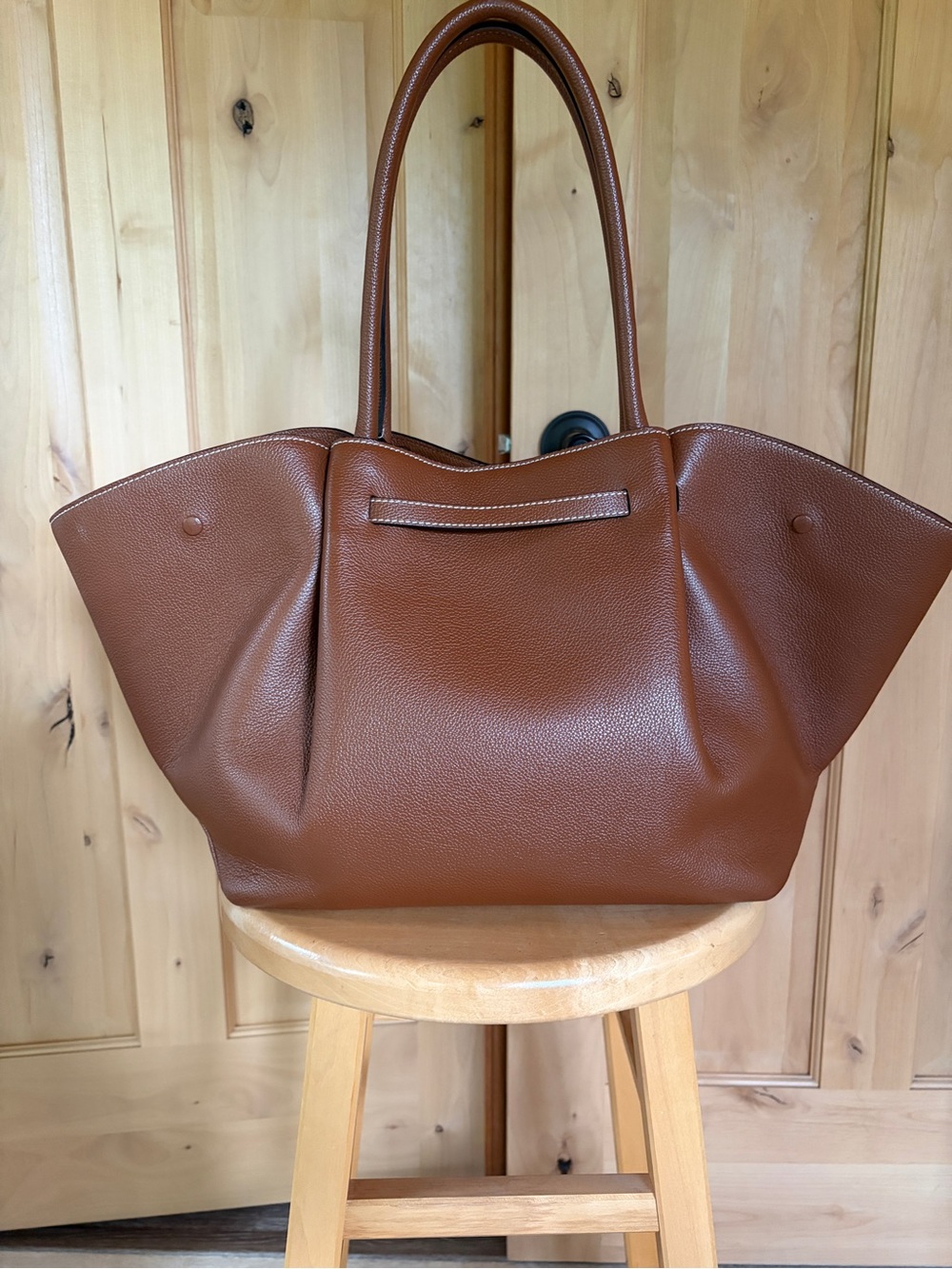 DeMellier 'The New York' Tote in Tan Grain Leather - Picture 9 of 15